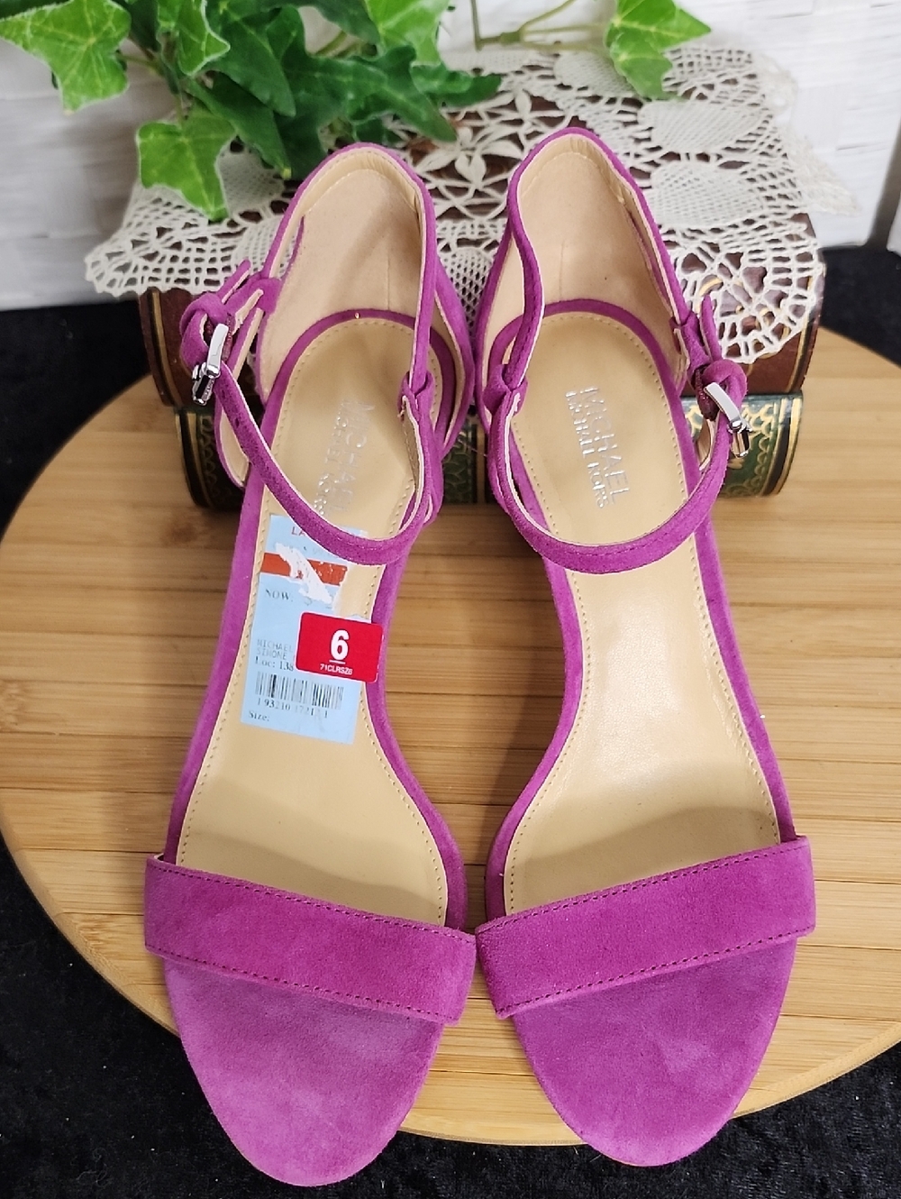 ๐*MICHAEL KORS* SIMONE STRAPPY ANKLE~ 3" HEELS ~GARNET SUEDE LEATHER ~SIZE: 6 - Picture 4 of 9